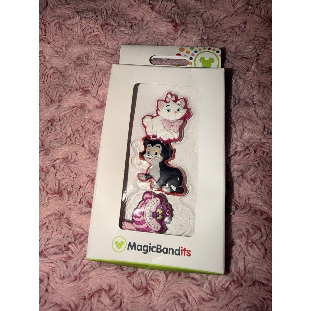 New Disney Parks Disney Cats “MARIE-CHESHIRE-FIGARO”3 Pack MagicBandits Set VHTF